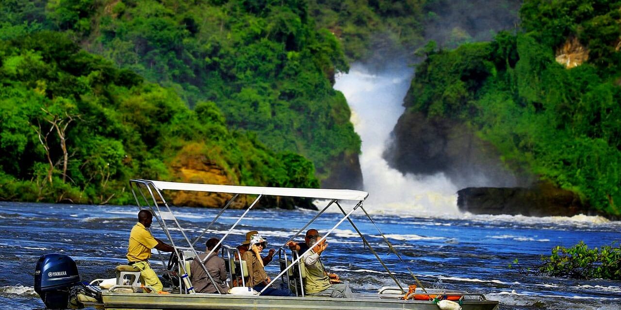 Enjoy an unforgettable boat experience at the bottom of Murchison Falls.