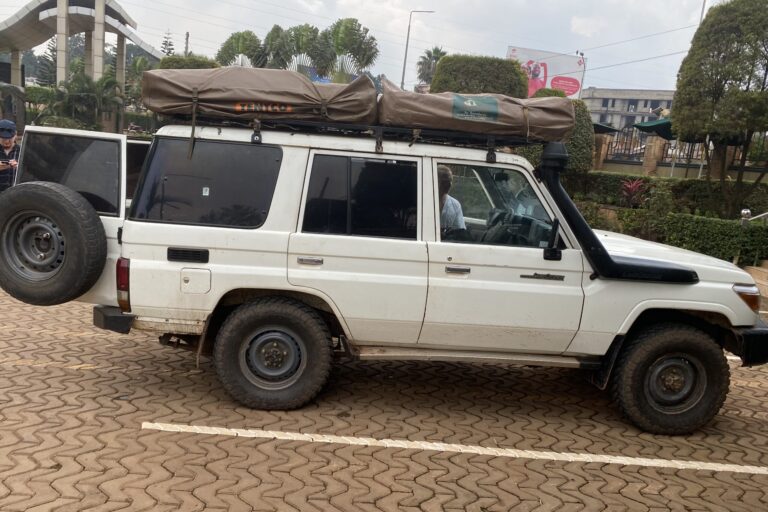 TOYOTA LAND CRUISER HARDTOP